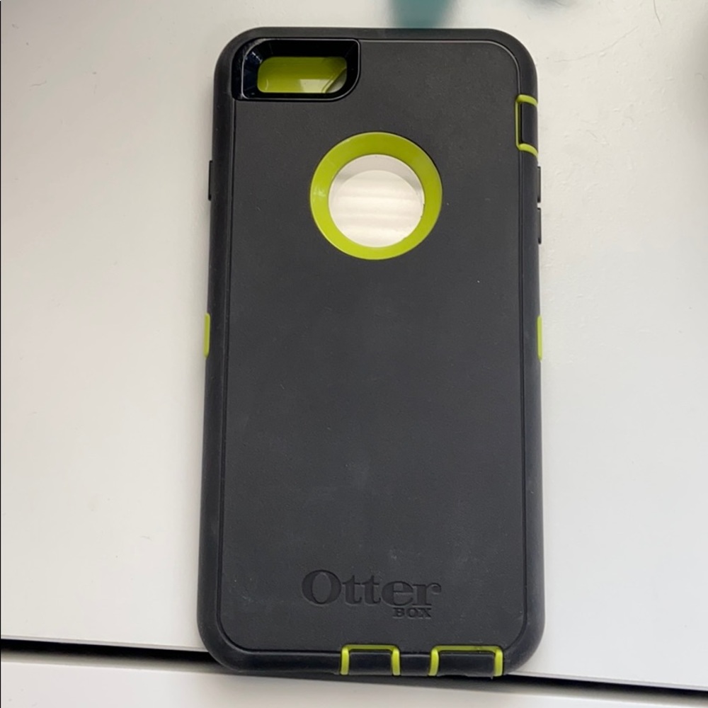 iPhone 6 Plus otter box cases (barely used)
